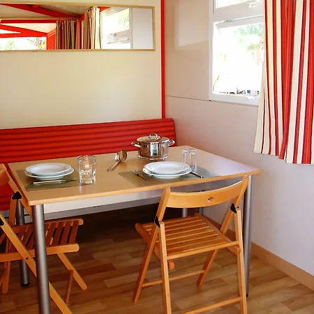 Parque De Campismo Orbitur Vagueira 캠프장